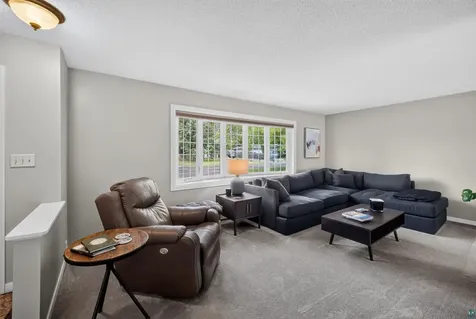312 W Rainbow Street Duluth MN 55811