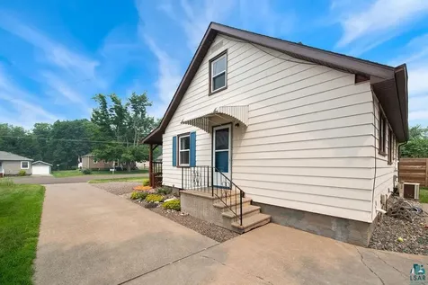 220 E Locust Street Duluth MN 55811