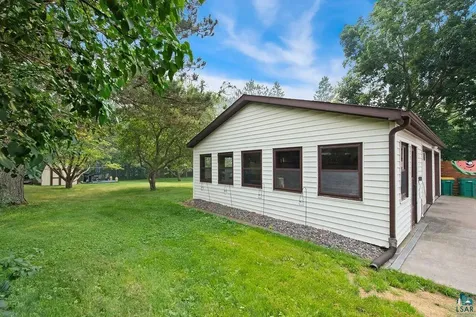 220 E Locust Street Duluth MN 55811