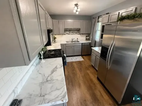 831 Commonwealth Avenue Duluth MN 55808