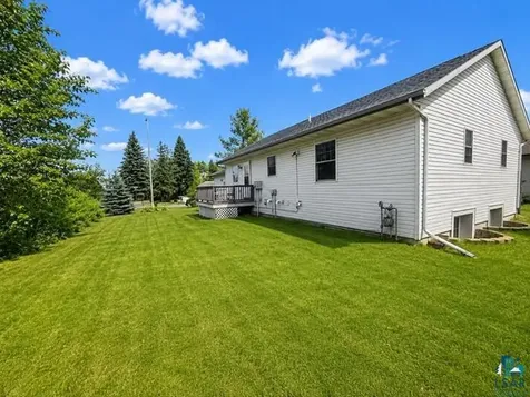 831 Commonwealth Avenue Duluth MN 55808