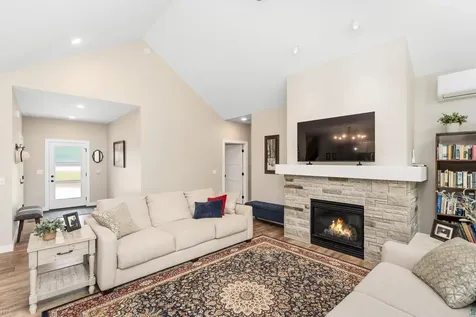 4889 Peyton Drive Hermantown MN 55811