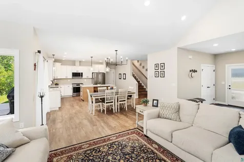 4889 Peyton Drive Hermantown MN 55811