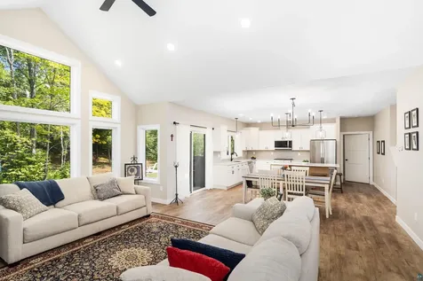 4889 Peyton Drive Hermantown MN 55811