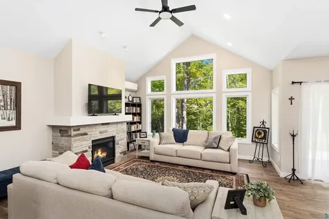 4889 Peyton Drive Hermantown MN 55811