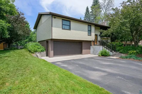 233 Sitka Street Duluth MN 55811