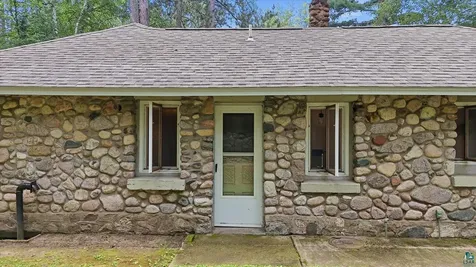 5159 Vermilion Trail Gilbert MN 55741-1934