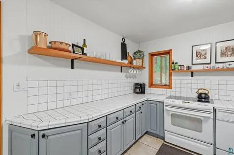 5159 Vermilion Trail Gilbert MN 55741-1934