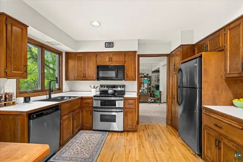 2129 Woodhaven Lane Duluth MN 55803