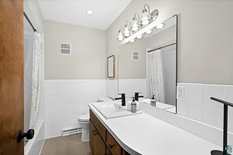 2129 Woodhaven Lane Duluth MN 55803