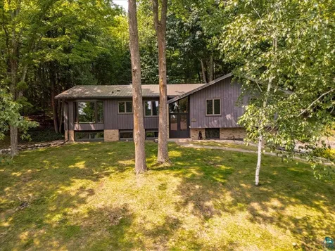 2129 Woodhaven Lane Duluth MN 55803