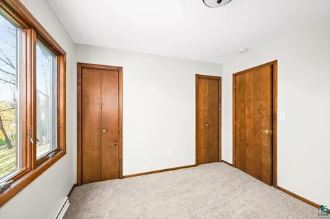 2129 Woodhaven Lane Duluth MN 55803