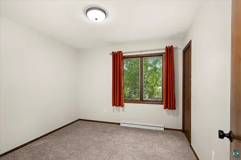 2129 Woodhaven Lane Duluth MN 55803