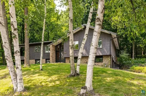 2129 Woodhaven Lane Duluth MN 55803