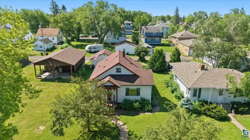816 N 19th Street Superior WI 54880