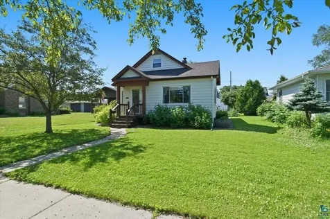 816 N 19th Street Superior WI 54880