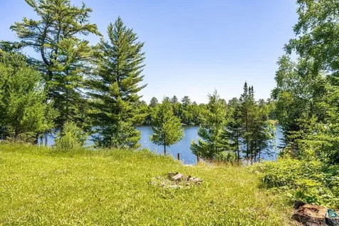 8842 W Branch Road Duluth MN 55803