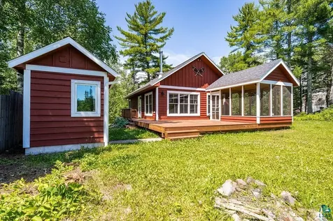 8842 W Branch Road Duluth MN 55803