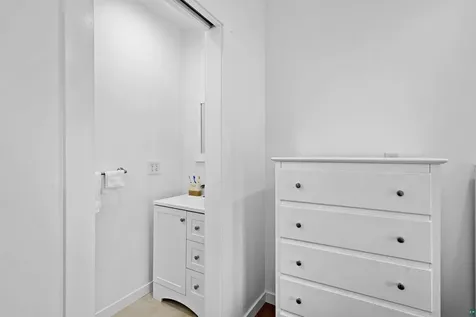 209 90th Avenue W Duluth MN 55808