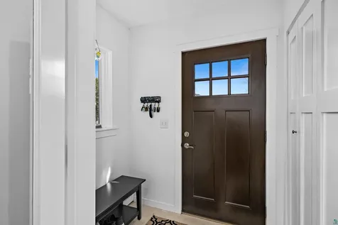 209 90th Avenue W Duluth MN 55808