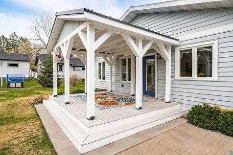 209 90th Avenue W Duluth MN 55808