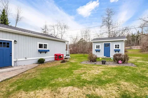 209 90th Avenue W Duluth MN 55808