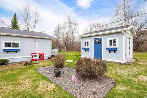 209 90th Avenue W Duluth MN 55808