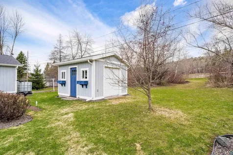 209 90th Avenue W Duluth MN 55808