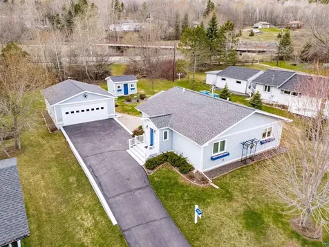 209 90th Avenue W Duluth MN 55808