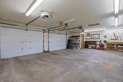 3718 E 7th Street Superior WI 54880