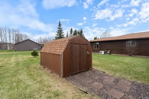 3718 E 7th Street Superior WI 54880