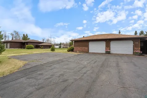 3718 E 7th Street Superior WI 54880