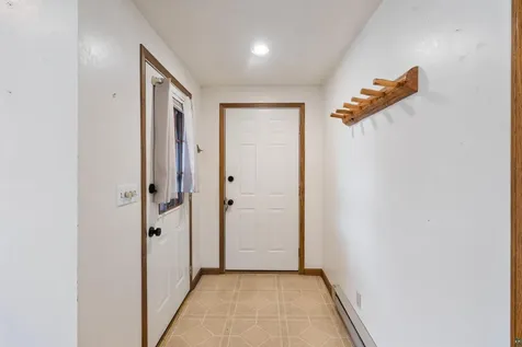 3718 E 7th Street Superior WI 54880