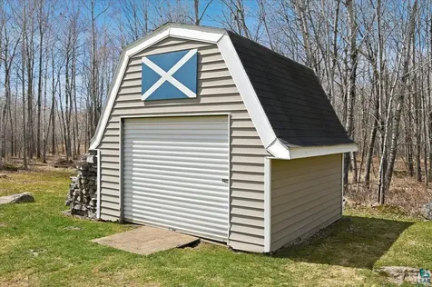 4713 Munger Shaw Road Saginaw MN 55779