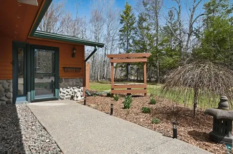4713 Munger Shaw Road Saginaw MN 55779