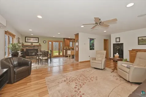 4713 Munger Shaw Road Saginaw MN 55779