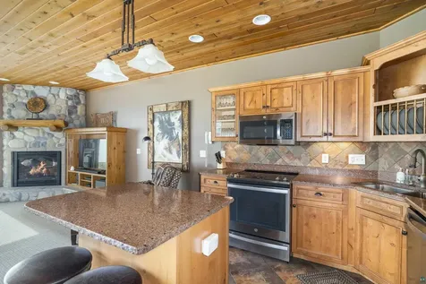 2826 Highway 61 Two Harbors MN 55616