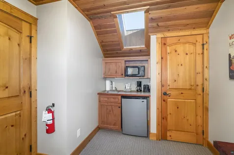 2826 Highway 61 Two Harbors MN 55616