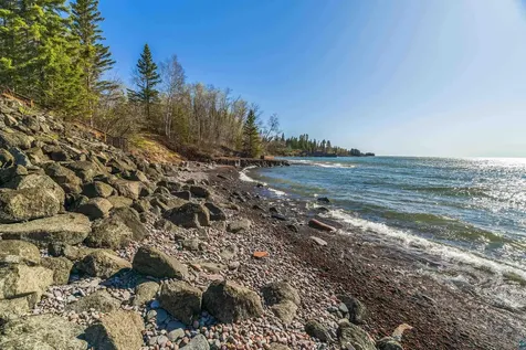 2826 Highway 61 Two Harbors MN 55616
