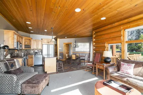 2826 Highway 61 Two Harbors MN 55616