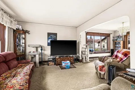 4223 W 5th Street Duluth MN 55807