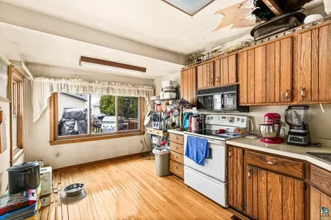 4223 W 5th Street Duluth MN 55807