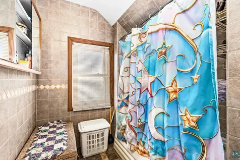 4223 W 5th Street Duluth MN 55807