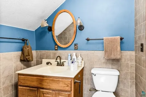 4223 W 5th Street Duluth MN 55807