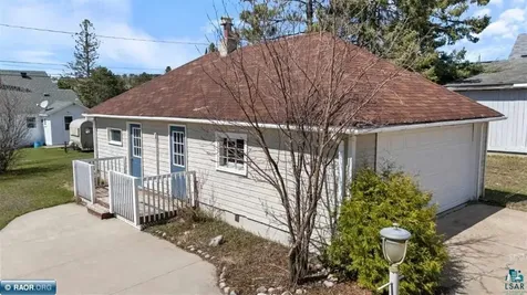 13 4th Avenue Soudan MN 55782