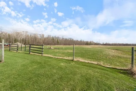 11769 Laurie Road Floodwood MN 55736