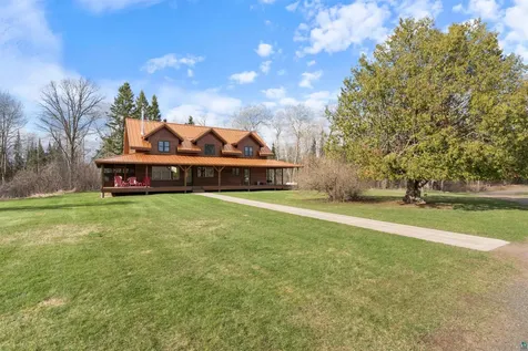 11769 Laurie Road Floodwood MN 55736