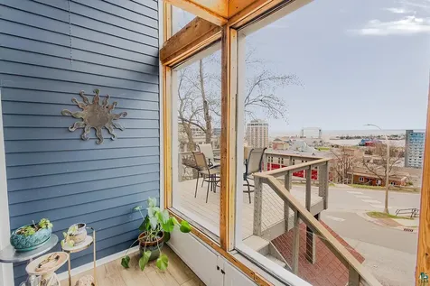 617 W 2nd Street Duluth MN 55806