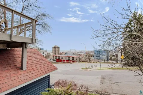 617 W 2nd Street Duluth MN 55806