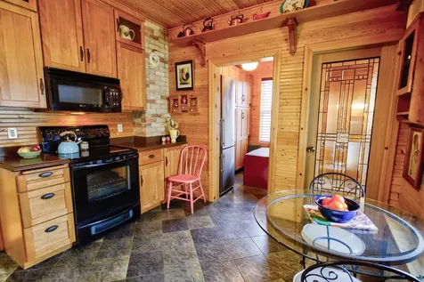 24 E Conan Street Ely MN 55731
